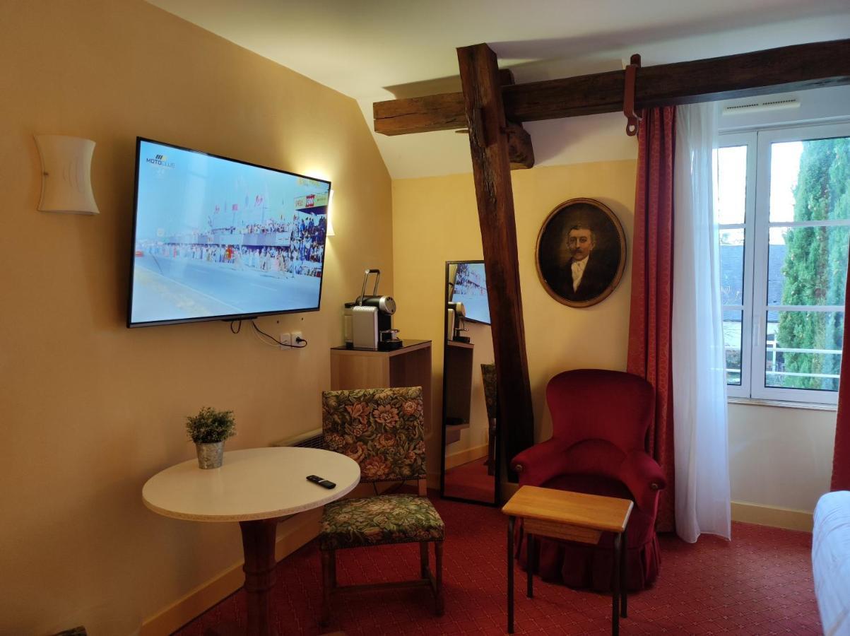 Hostellerie Les Hauts De Sainte Maure Esterno foto