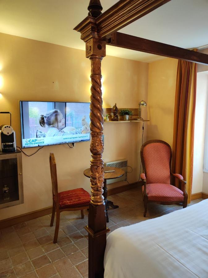 Hostellerie Les Hauts De Sainte Maure Esterno foto